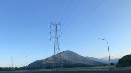 Transmission tower